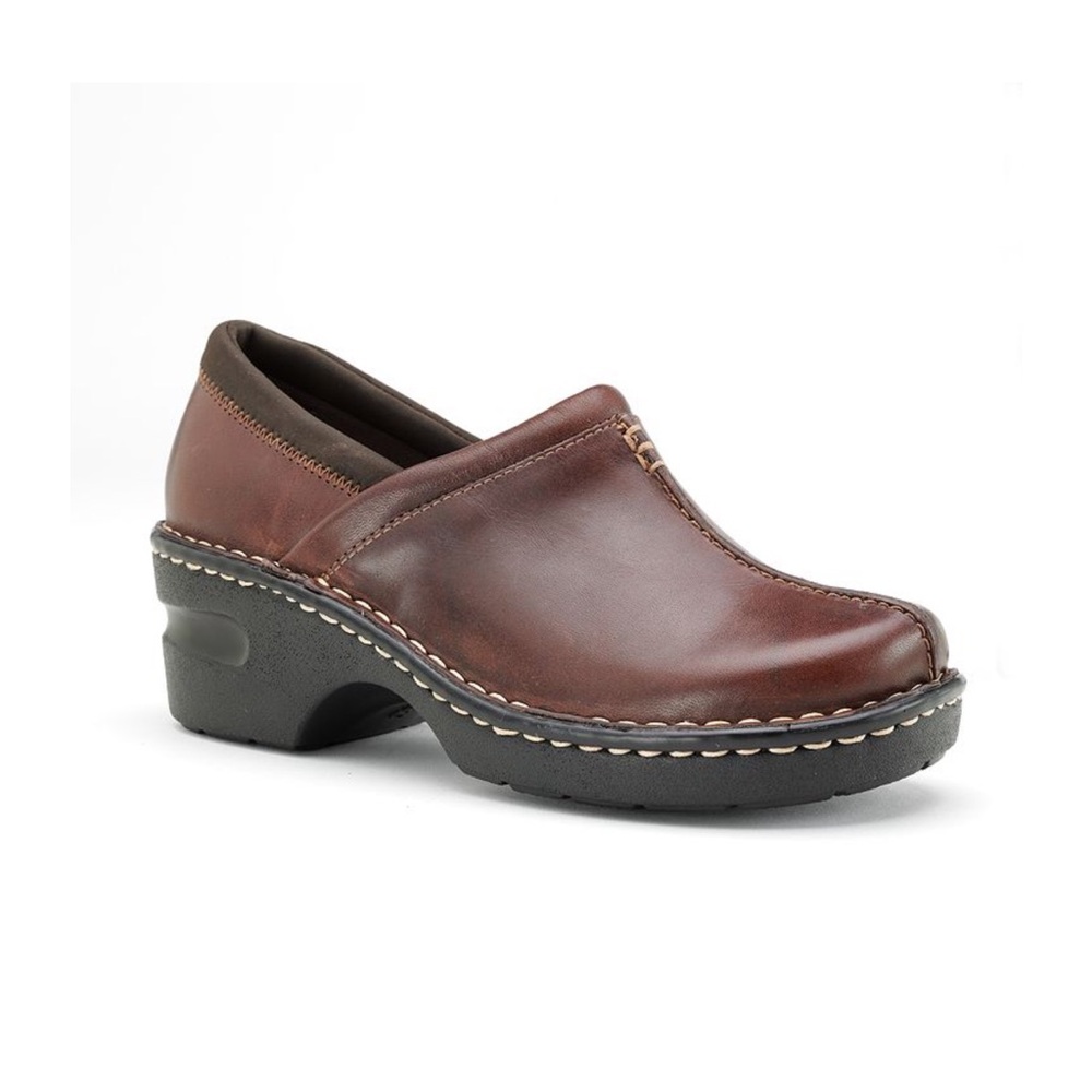 New Eastland Women’s Rich Brown Leather  Kelsey Clog Slip On Size 10